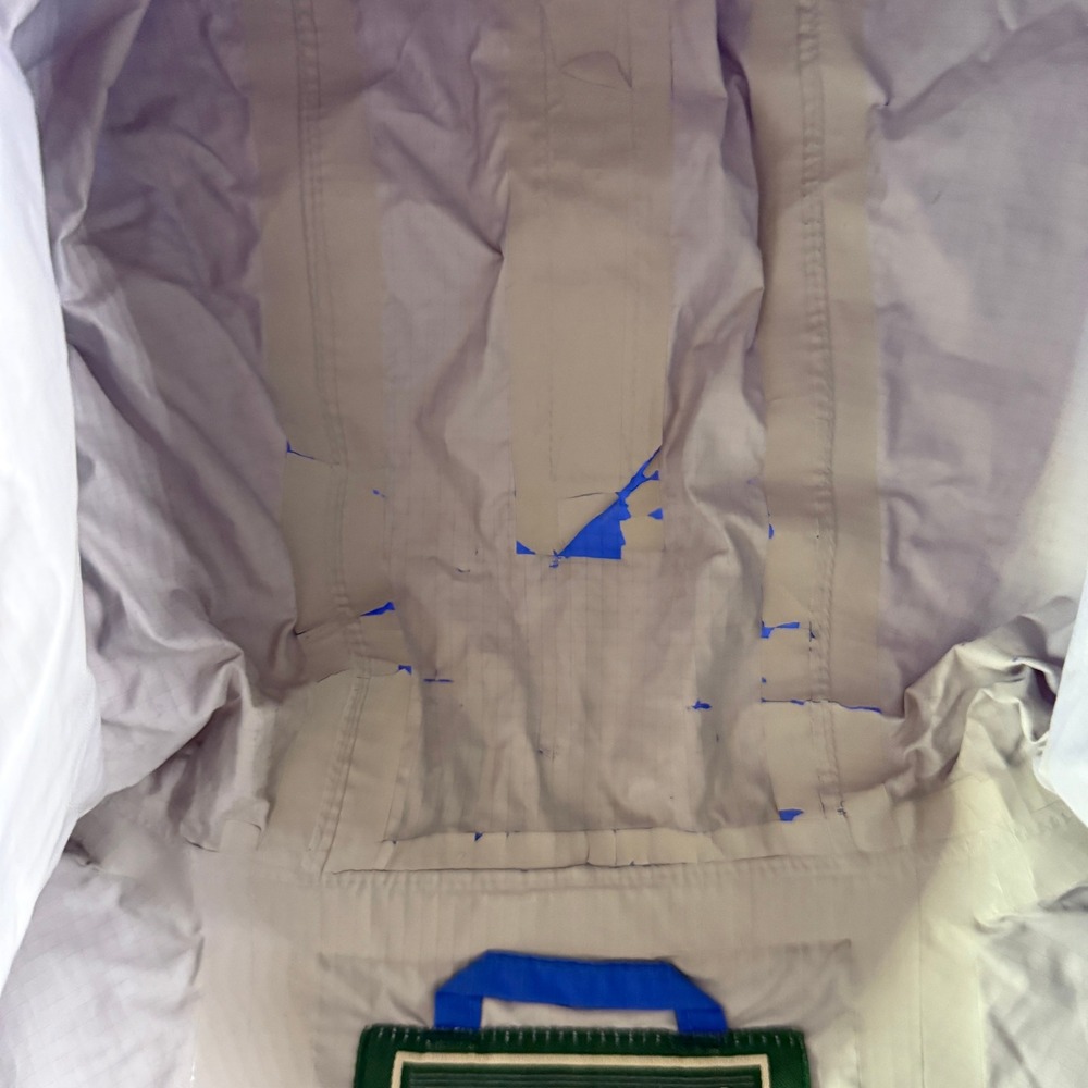 LL Bean Men's XL Blue Lightweight Hooded Rain Jacket Coat (read) - Picture 6 of 11
